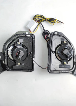 2Pcs LED 12V ABS Car Fog Lamp DRL Daytime Running Light for Toyota Hiace 2014 2015 2016 2017 2018 with Turn Signal