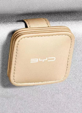 https://ae01.alicdn.com/kf/Sa3e976496ea64d94975657fb719d61a8s/Car-Eyeglass-Holder-Glasses-Storage-Clip-Auto-Accessories-For-BYD-Atto-3-Act-Tang-F3-E6.jpg_640x640.jpg