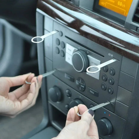 4Pcs Car Radio Removal Tool Stereo Extractor Key Release Pin Head Unit Audio Install Tool For VW Audi Ford Mercedes Benz Skoda